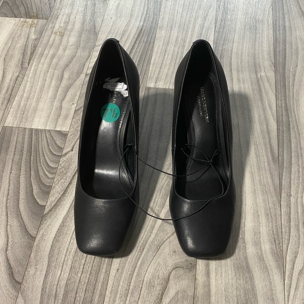 New Andrew Marc New York - Black Square Toe Pumps - Size 7.5 Crimson T14 J-23